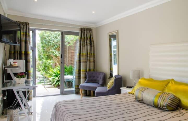 ケープタウンEcho Friendly Sunny Contemporary Garden Flatアパートメント エクステリア 写真