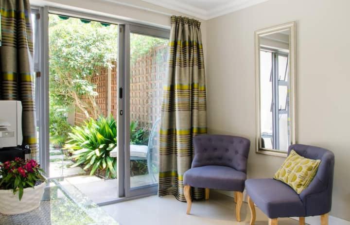 ケープタウンEcho Friendly Sunny Contemporary Garden Flatアパートメント エクステリア 写真